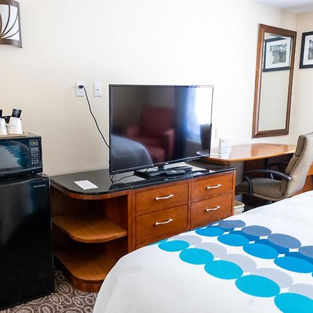 Baymont By Wyndham College Park Atlanta Airport South Exterior foto