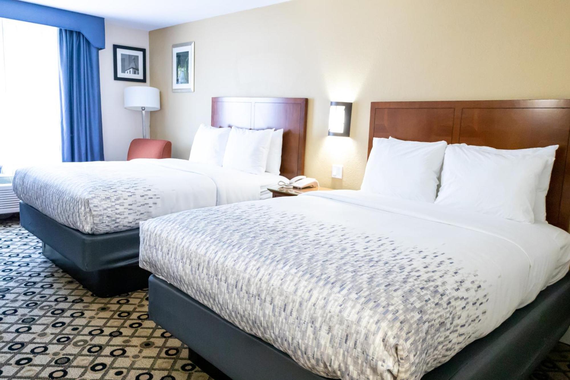 Baymont By Wyndham College Park Atlanta Airport South Exterior foto